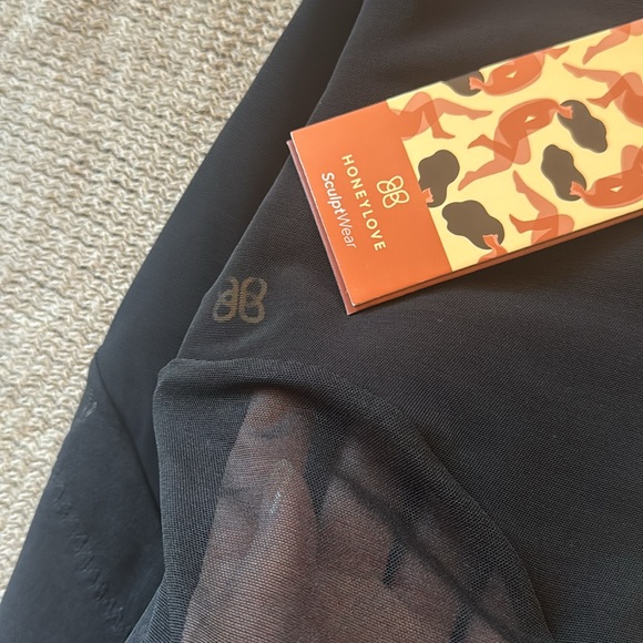 Honeylove SuperPower Short - Picture 9 of 11